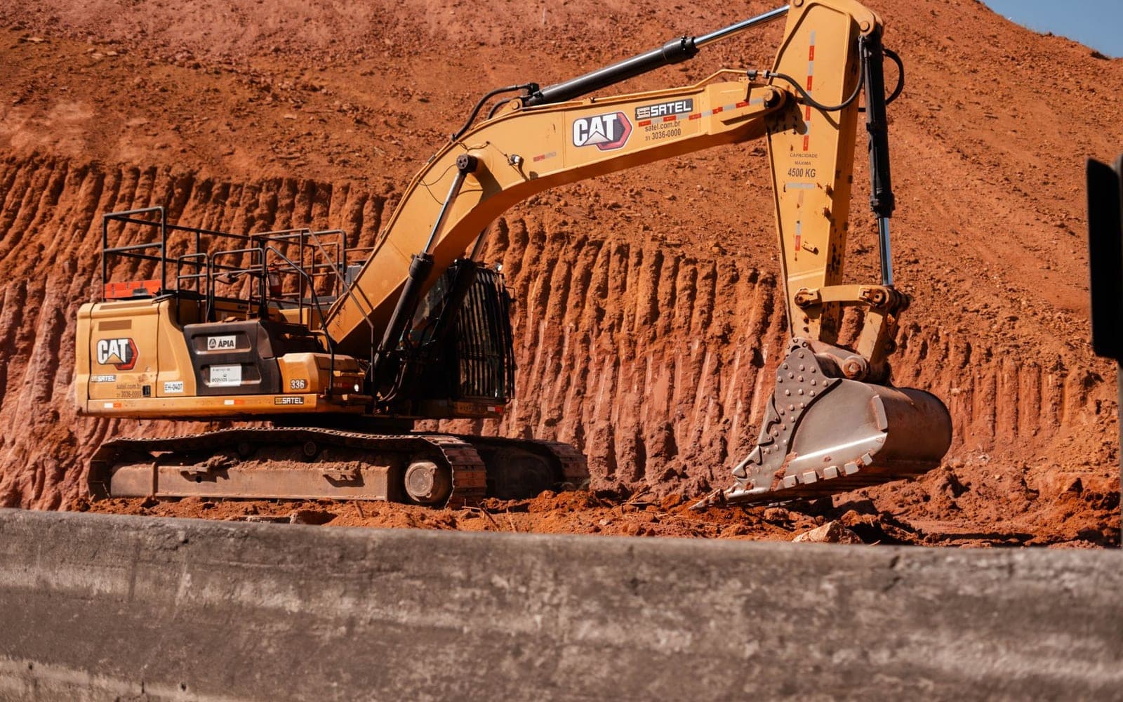RO Unlimited underground utility excavation